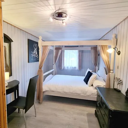 Oak 8 Hot Tub Ferienhaus York